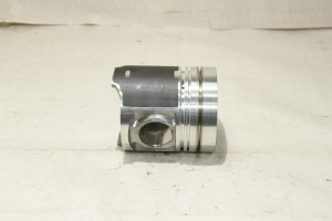 Поршень двигателя LIAZ A636  94617600 (442110520585)